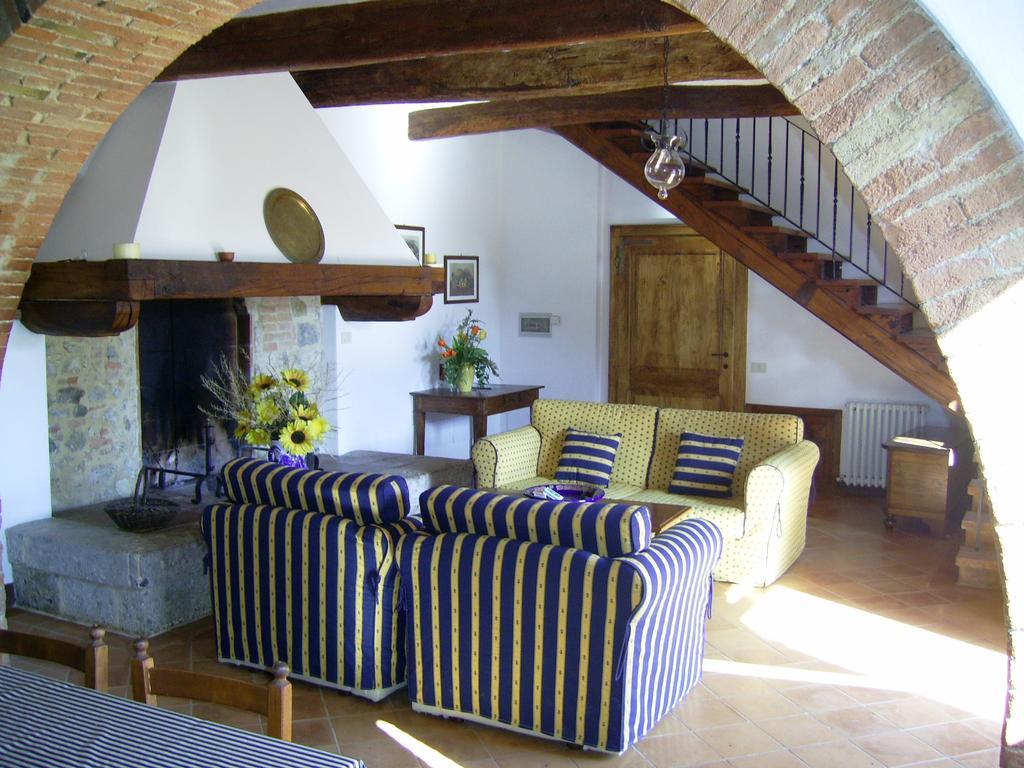 Agriturismo Fattoria Di Corsano Corsano  Δωμάτιο φωτογραφία